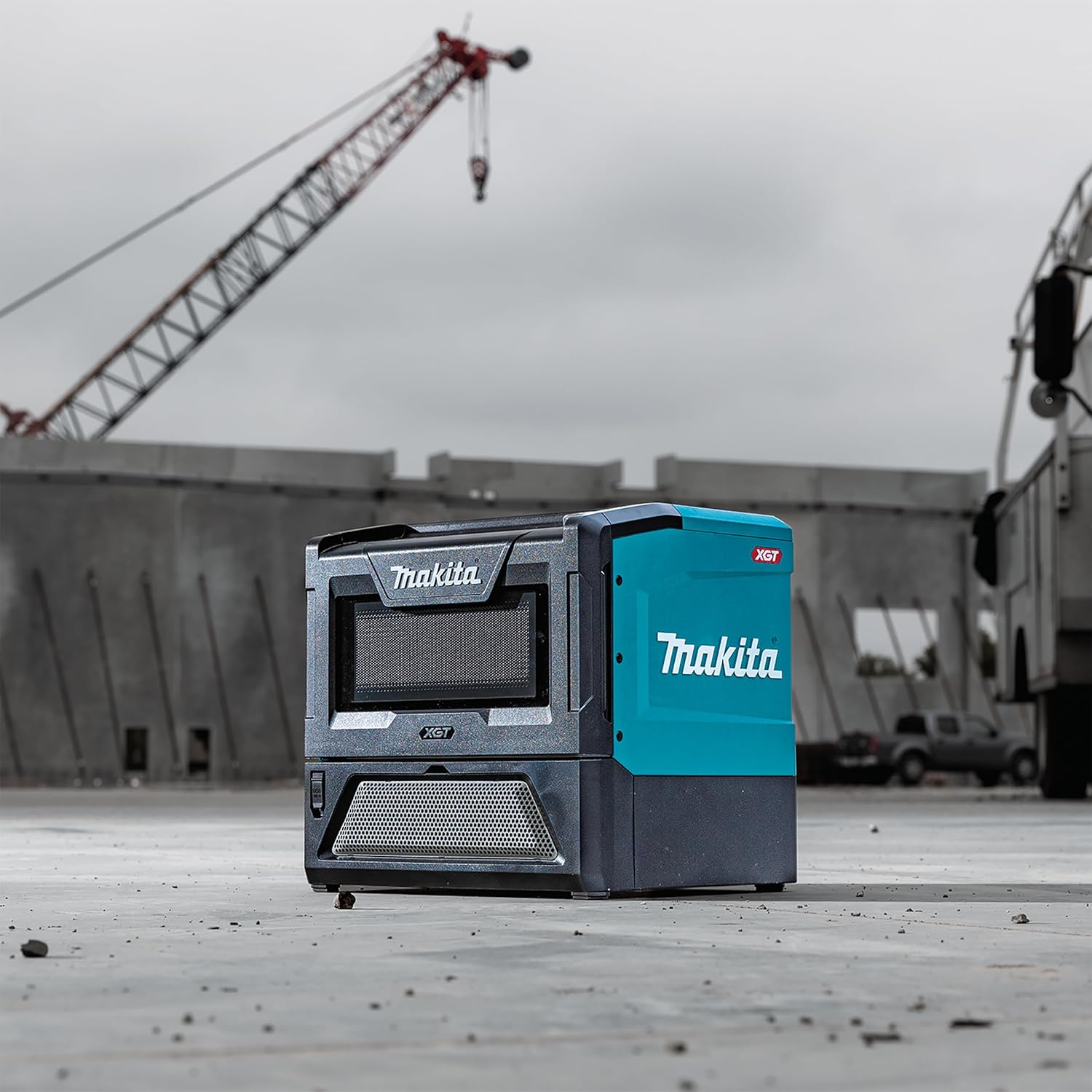 Makita MW001GZ Accu-magnetron 40V max. 350/500 W, 8 l (zonder accu, zonder lader)