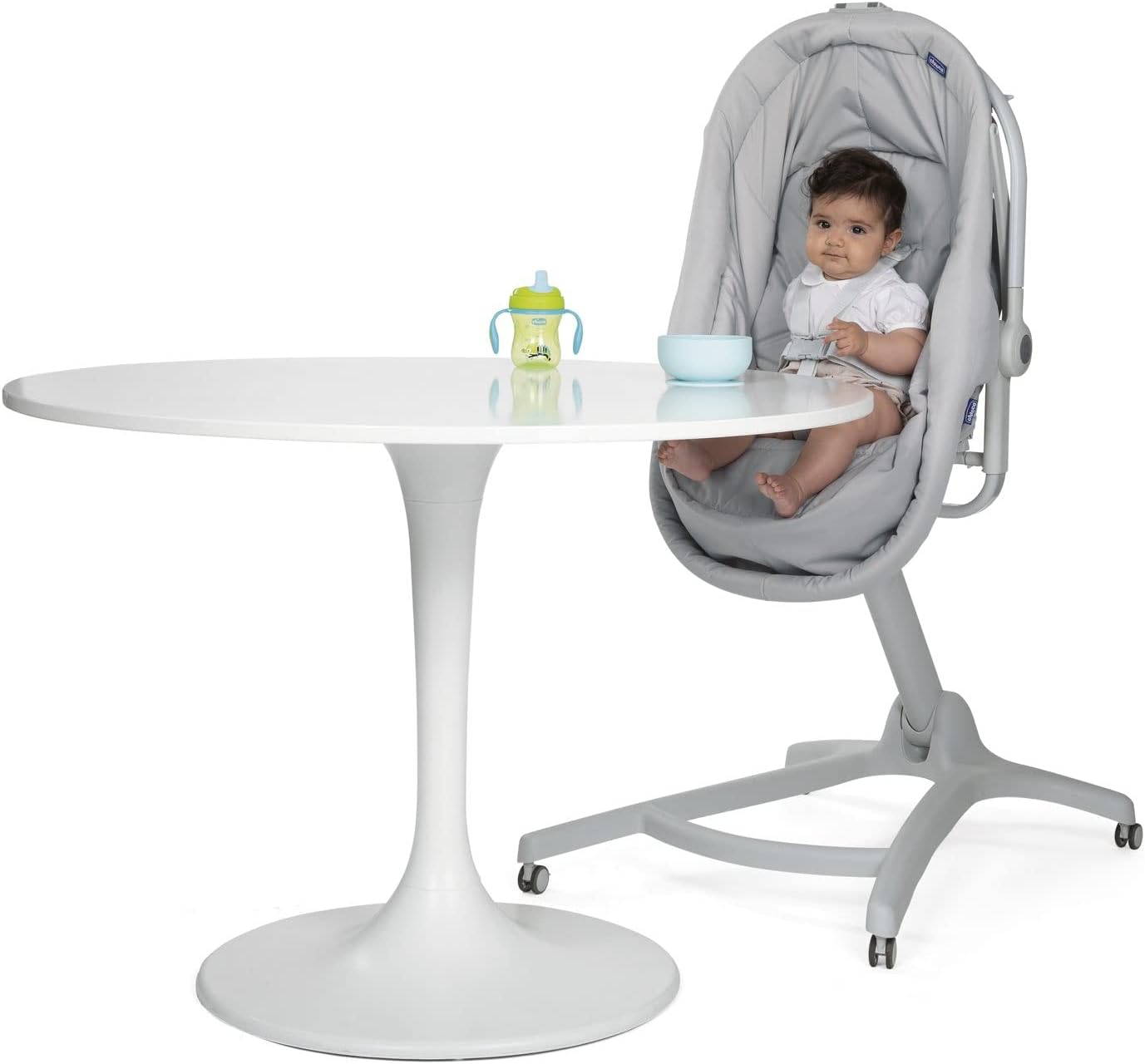 Chicco Baby Hug 4-in-1 wieg vanaf 0 maanden, verhoogde babylounger, babybed, kinderstoel met speelboog, tot 15 kg, verstelbare rugleuning, verstelbare hoogte en 4 wielen