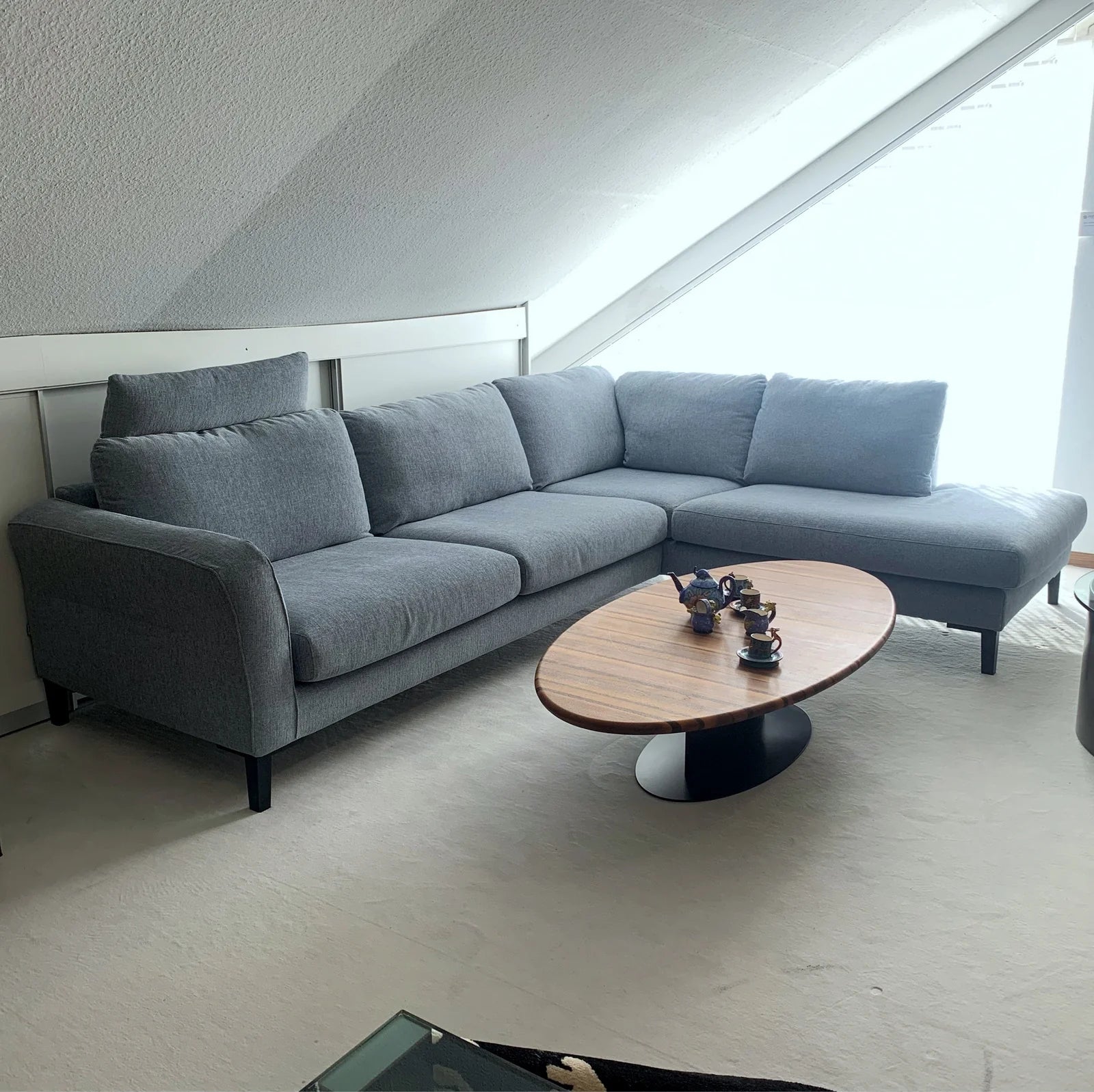 Showroommodel Sits hoekbank Anja, lichtblauw, 293 x 221 cm, hoes afneembaar