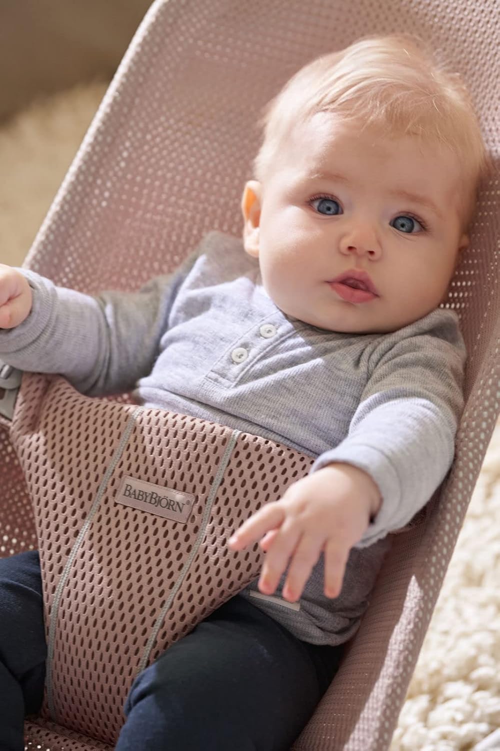 BabyBjörn Babywippe Bliss, geweven, blossom-quilting, zandgrijs