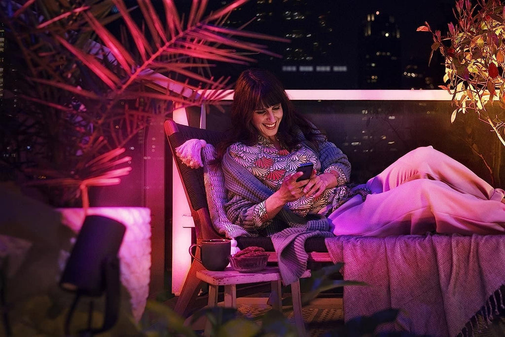 Philips Hue White & Color Ambiance Lily tuinspot [alleen uitbreiding], vereist Hue Bridge + basispakket (afzonderlijk verkrijgbaar), werkt met Alexa, Google Assistant en Apple Homekit