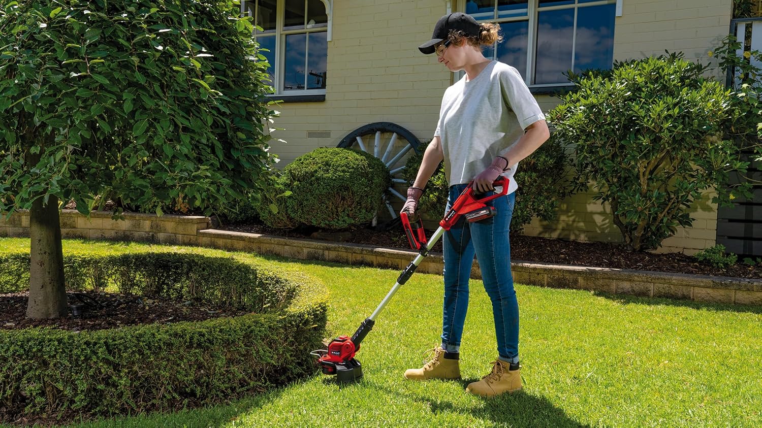 Einhell Accu grasmaaier GE-CM 36/36 Li Kit Power X-Change (36 V, 36 cm maaibreedte, tot 400 m², Brushless, 40L opvangzak, 25-75 mm maaihoogte, incl. 2x 4,0 Ah accu + 2x lader)