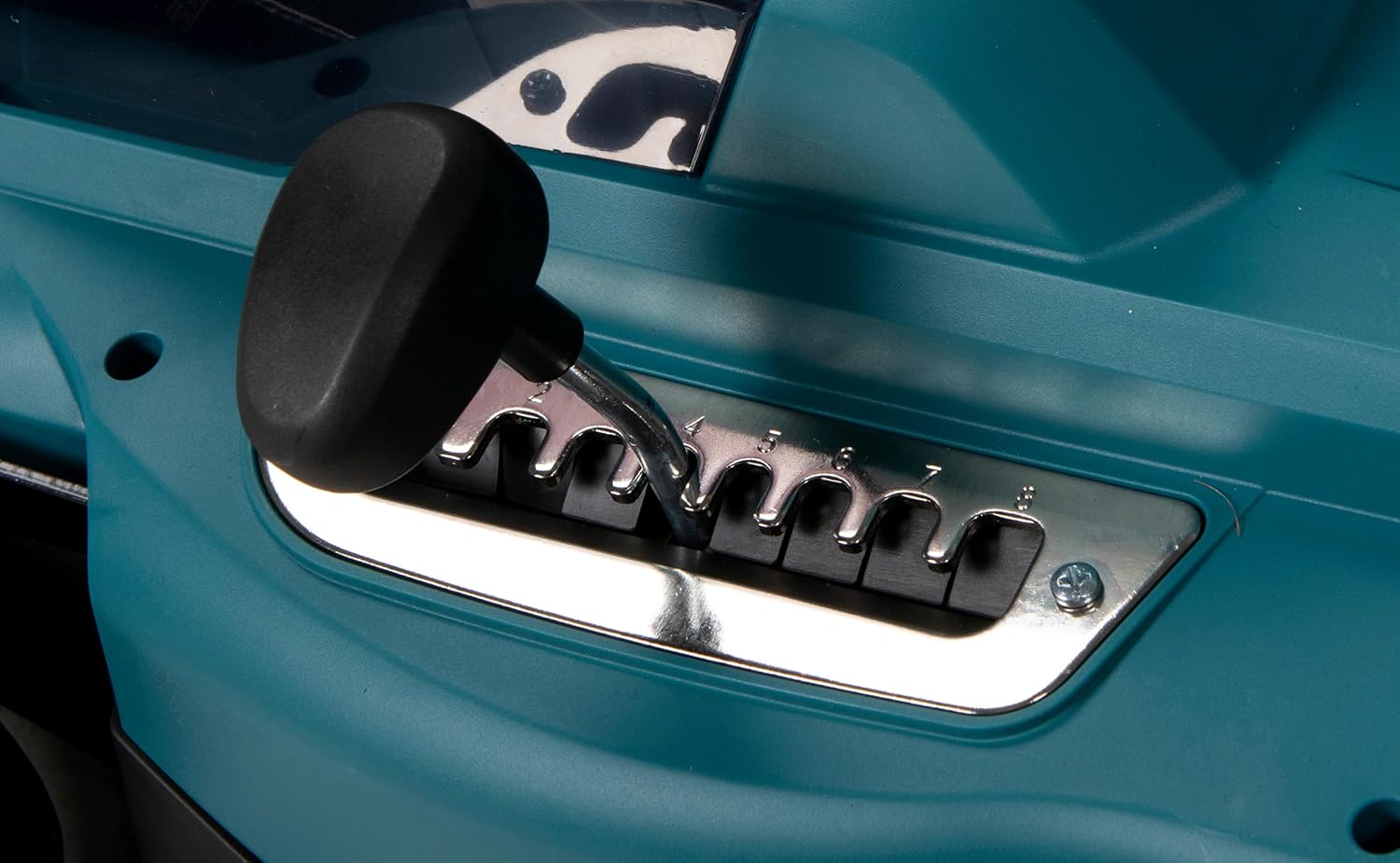 Makita DLM330Z Accugrasmaaier 18V (zonder accu, zonder lader), Benzine