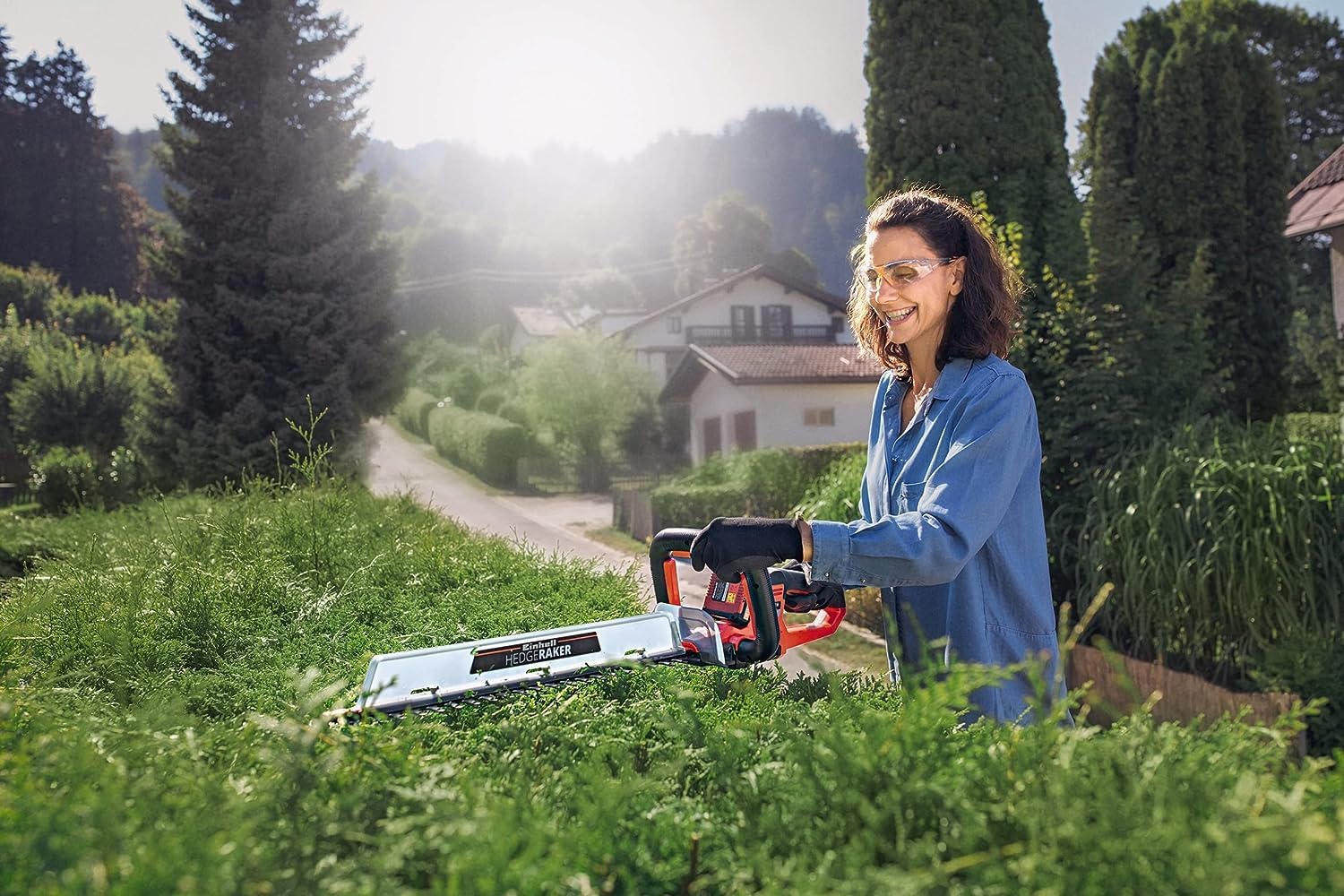 Einhell Accu-heggenschaar ARCURRA 18/55 Power X-Change (18 V, 55 cm snijlengte, 18 mm tandafstand, incl. snoeiafvalvanger, smalle frontgreep, zonder accu)