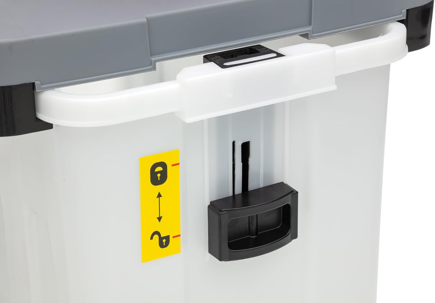 IKRA 81002880 elektrische tuinhakselaar rolhakselaar ILH 3000 A, stil, robuust, onderhoudsarm, sterk 3.000 watt, takdikte tot 44 mm, 230 V