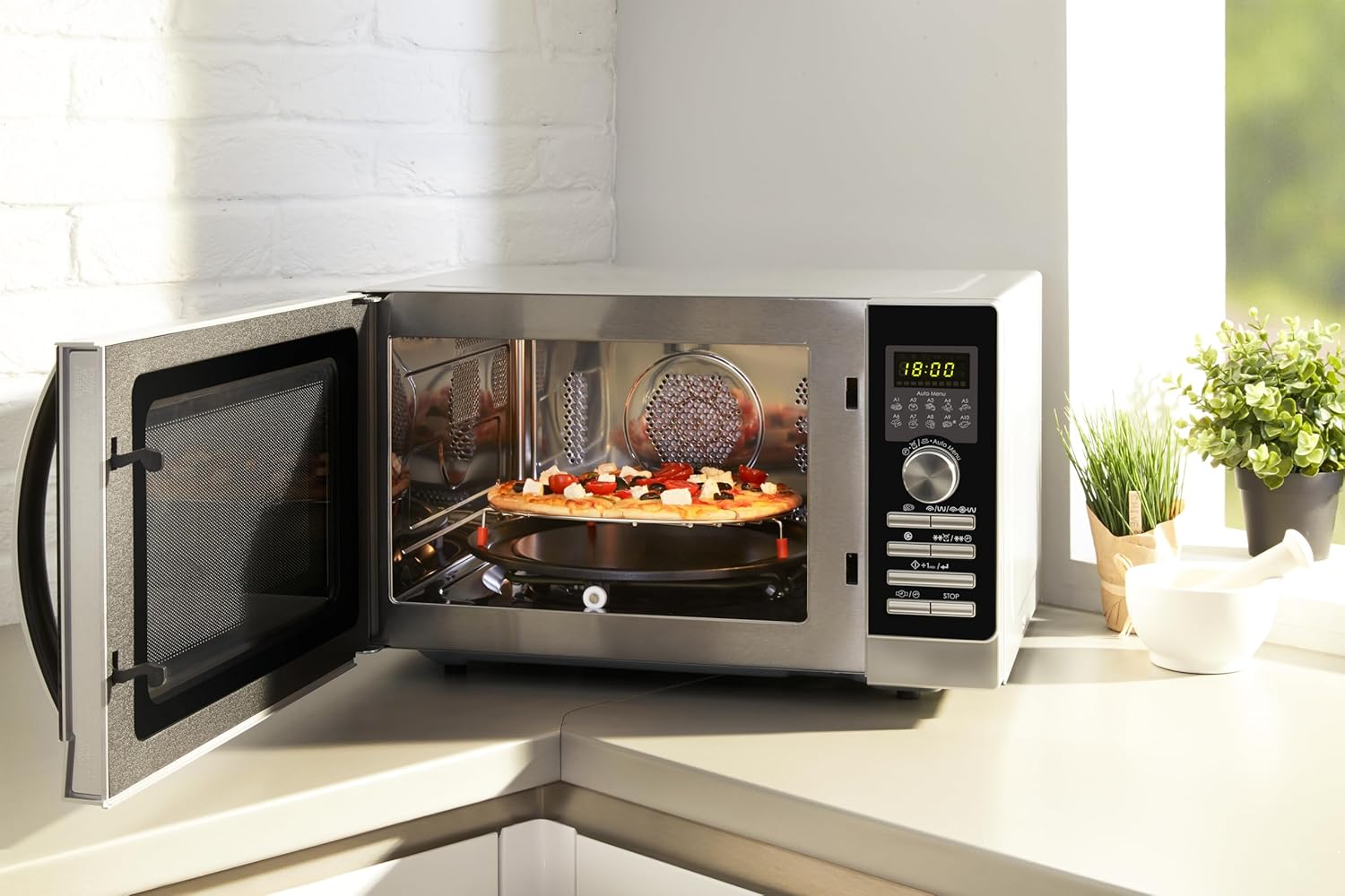 Sharp R843INW 4-in-1 magnetron met hetelucht, grill en convectie/ 25 L/ 800 W/ 1000 W infraroodgrill/ 2500 convectie/ 10 automatische programma's/ pizzaprogramma/ metalen draaiplateau (30 cm)/ zilver
