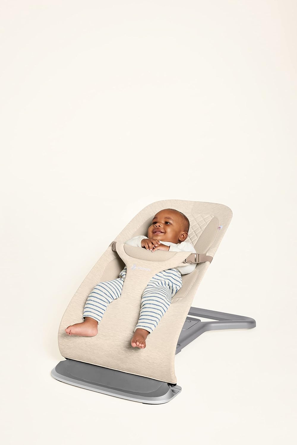 Ergobaby 3-in-1 Evolve Bouncer, Ergonomische wipstoel voor baby's vanaf de geboorte tot peuters, Babyschommel met zitverkleiner voor pasgeborenen (2,5 kg - 13,2 kg), Cream