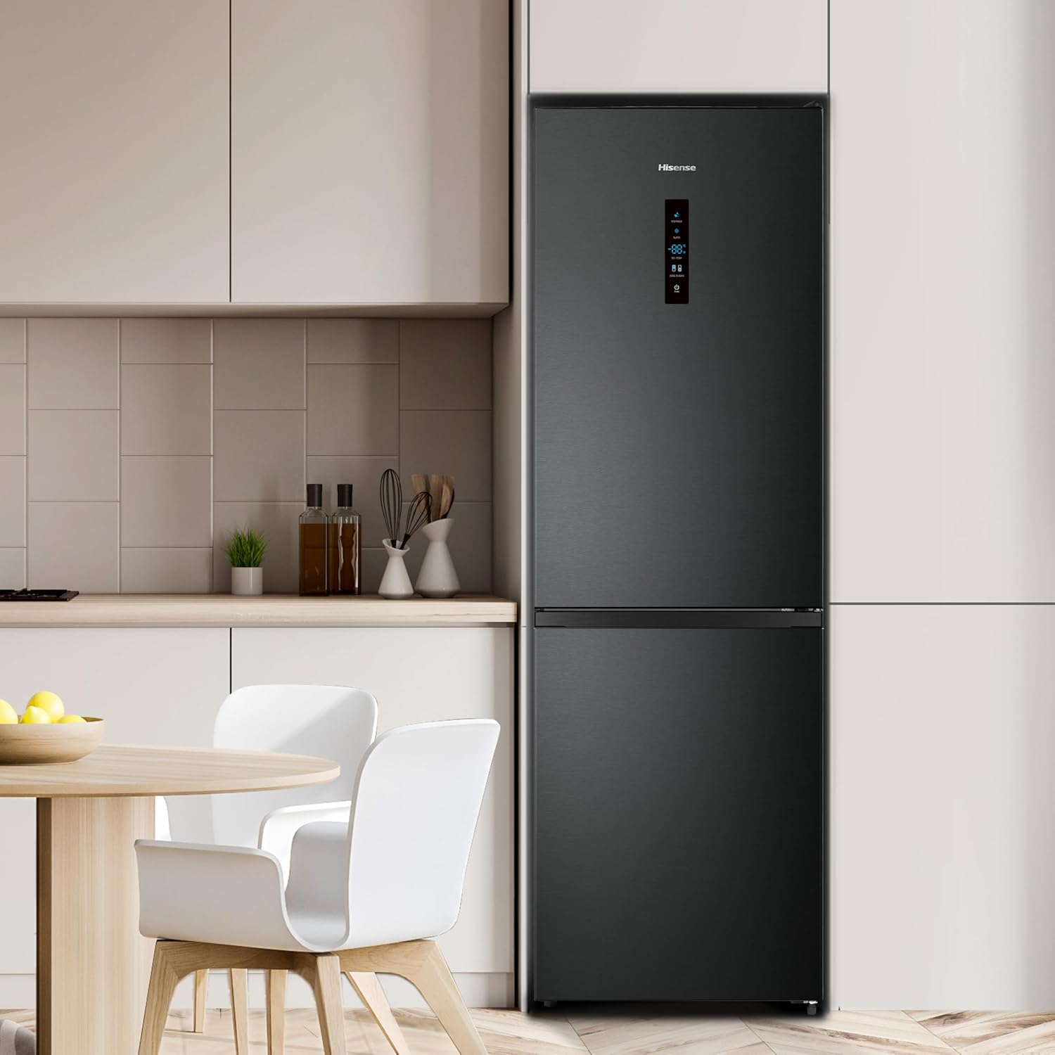 Hisense RB327N4AD2 koel-vriescombinatie/ NoFrostPlus/ Multiflow 360°/ HolidayMode/ FreshZone/ 182,4 cm/ koelgedeelte 171 l/ vriesgedeelte 85 l/ 41 dB/ 287 kWh/ jaar/ roestvrijstalen look