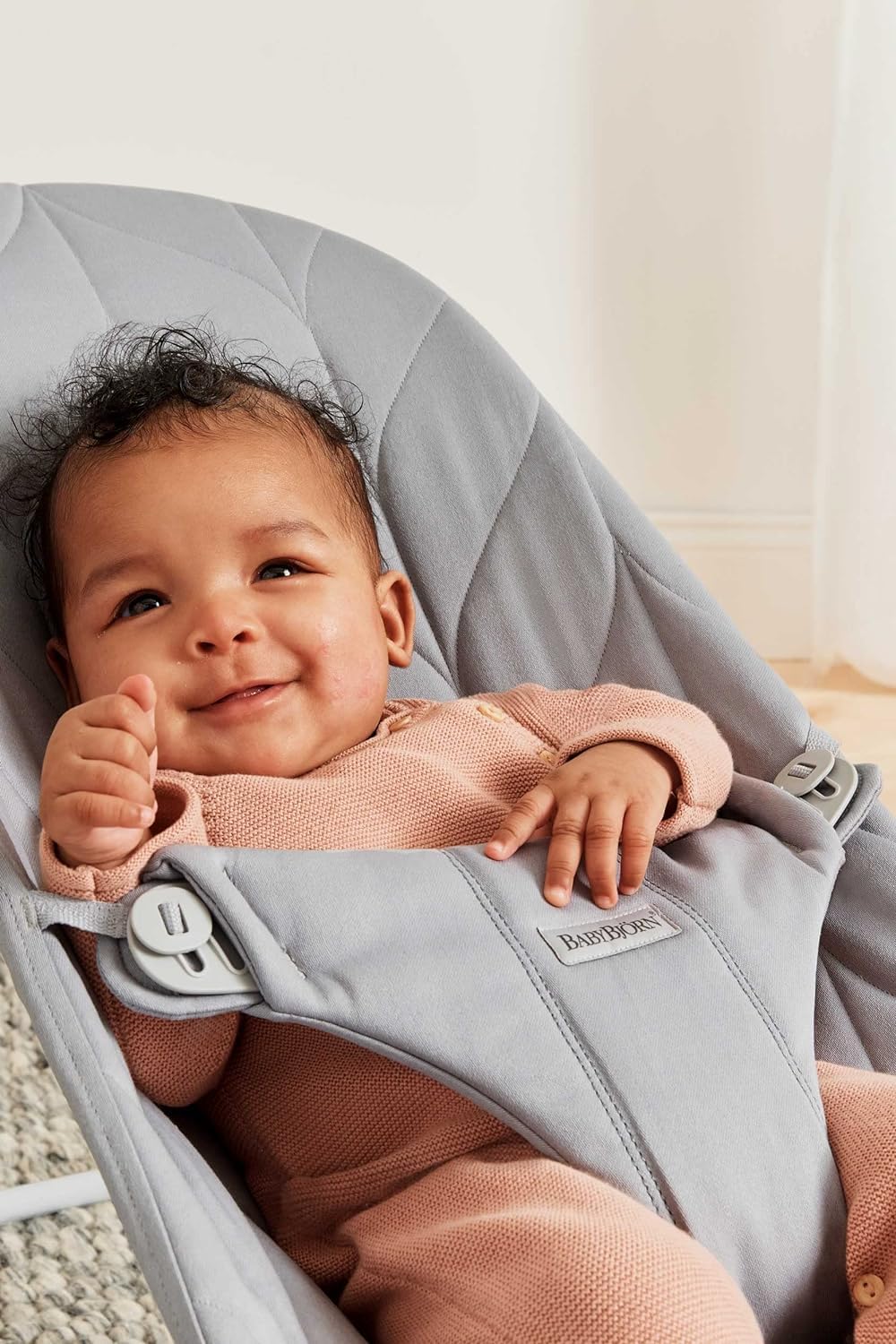 BabyBjörn Babywippe Bliss, geweven, blossom-quilting, zandgrijs