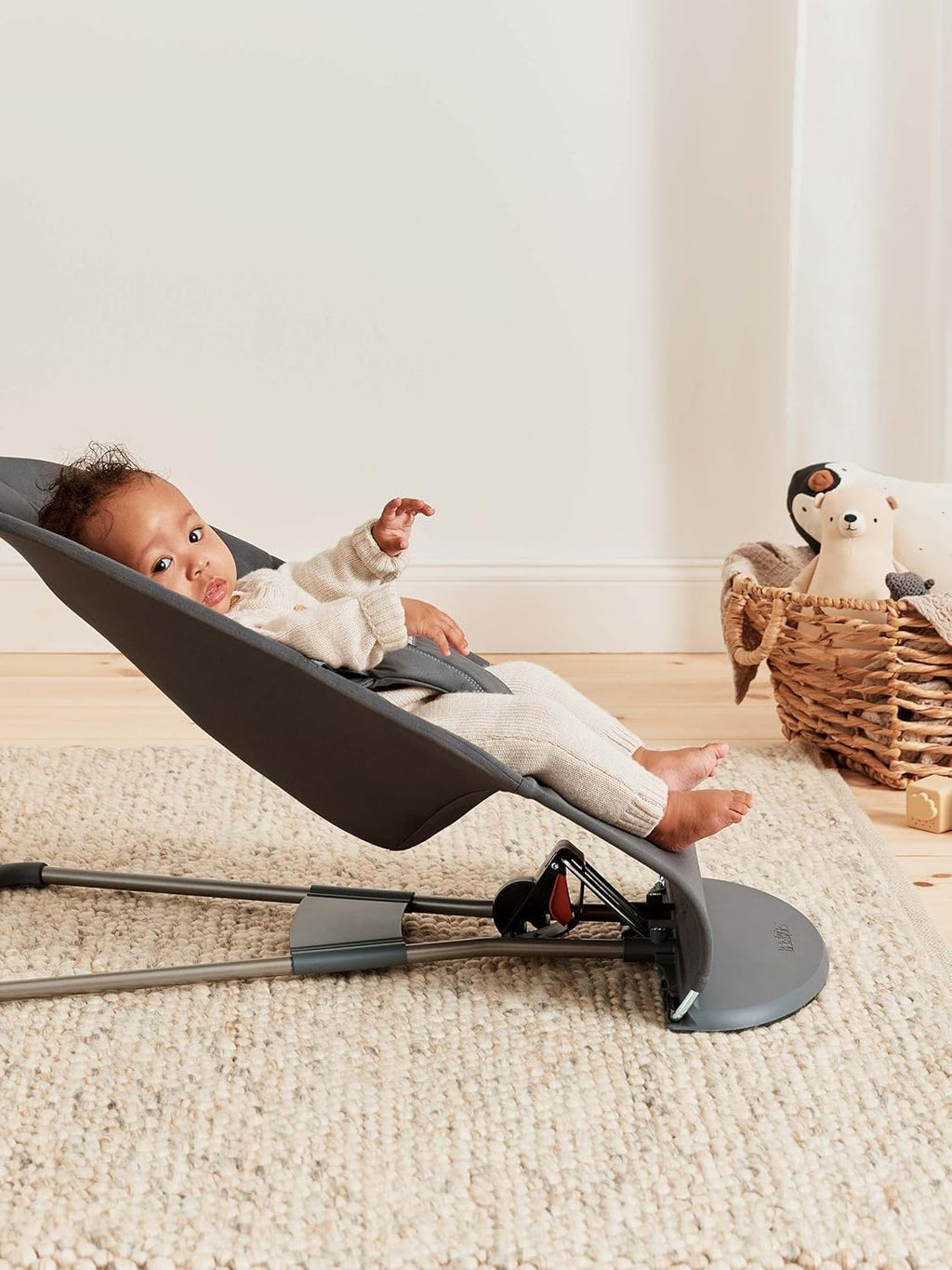 BabyBjörn Babywippe Bliss, geweven, blossom-quilting, zandgrijs