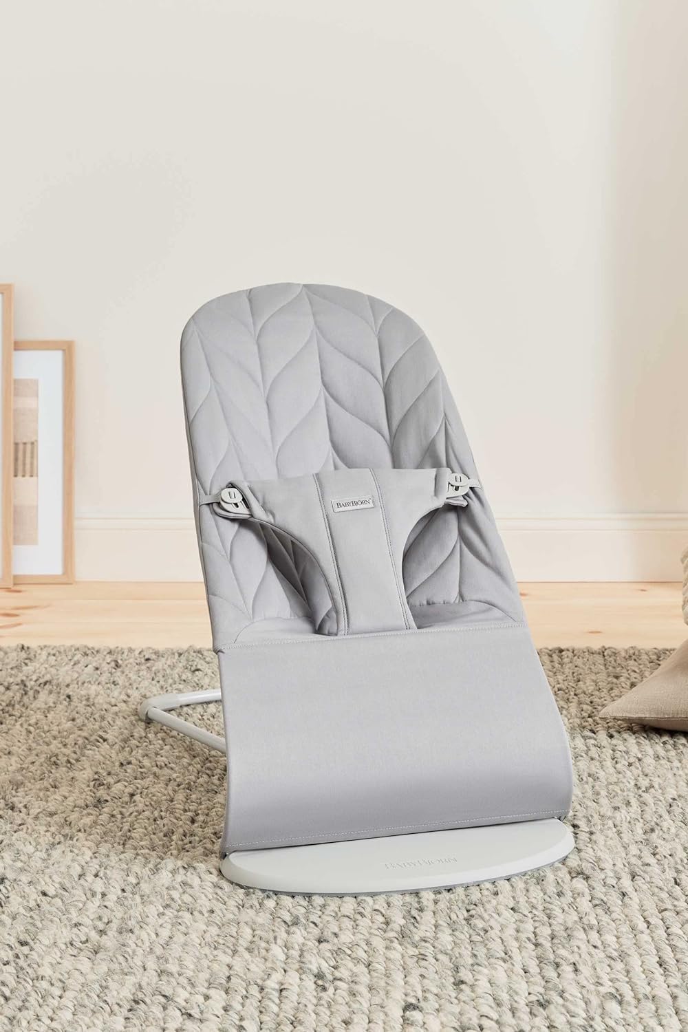 BabyBjörn Babywippe Bliss, geweven, blossom-quilting, zandgrijs