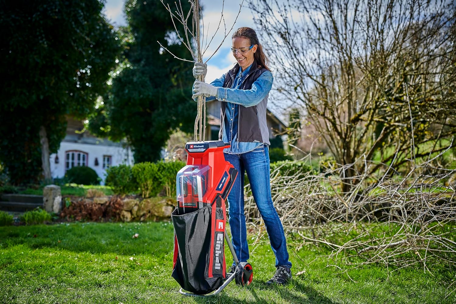 Einhell accu-hakselaar REDAXXO 36/25 Power X-Change (36 V, max. 25 mm takdikte, 3 omkeerbare stalen messen, 55 L opvangzak, transporthandgreep, aanstamper)