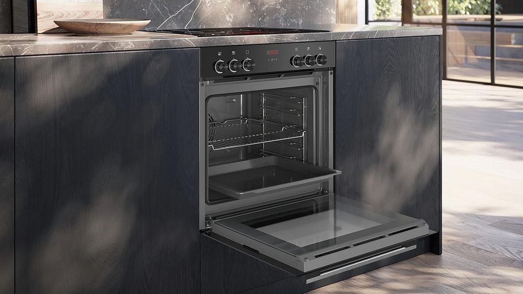 Siemens EQ311KA1ZM inbouw kookset iQ300, integreerbare oven-kookplaatcombinatie 60 cm breed, stoomondersteuning, snel voorverwarmen, 3D hetelucht, braadzone, zwart