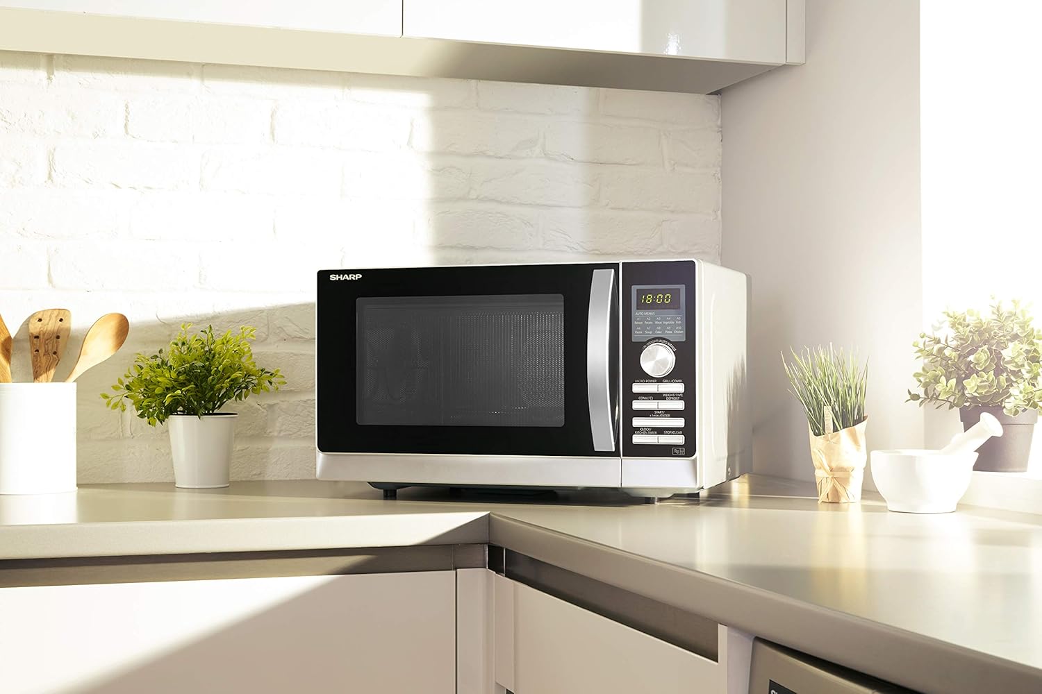 Sharp R843INW 4-in-1 magnetron met hetelucht, grill en convectie/ 25 L/ 800 W/ 1000 W infraroodgrill/ 2500 convectie/ 10 automatische programma's/ pizzaprogramma/ metalen draaiplateau (30 cm)/ zilver