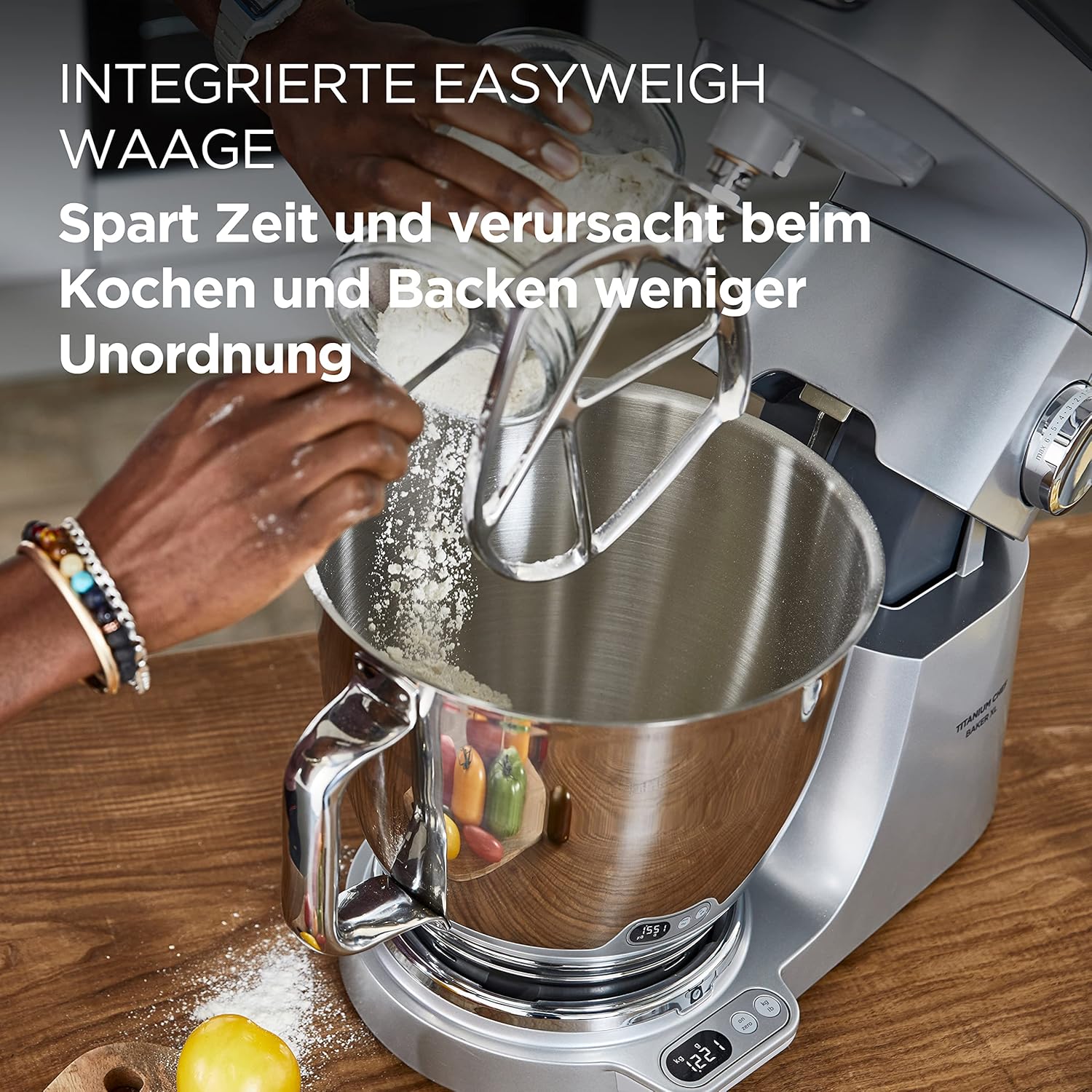 Kenwood Titanium Chef Baker KVL85.424SI Keukenmachine met geïntegreerde weegschaal, incl. 4-delige patisserie set, 7 L en 5 L mengkom, traploze snelheidsregeling, 1200 W, zilver