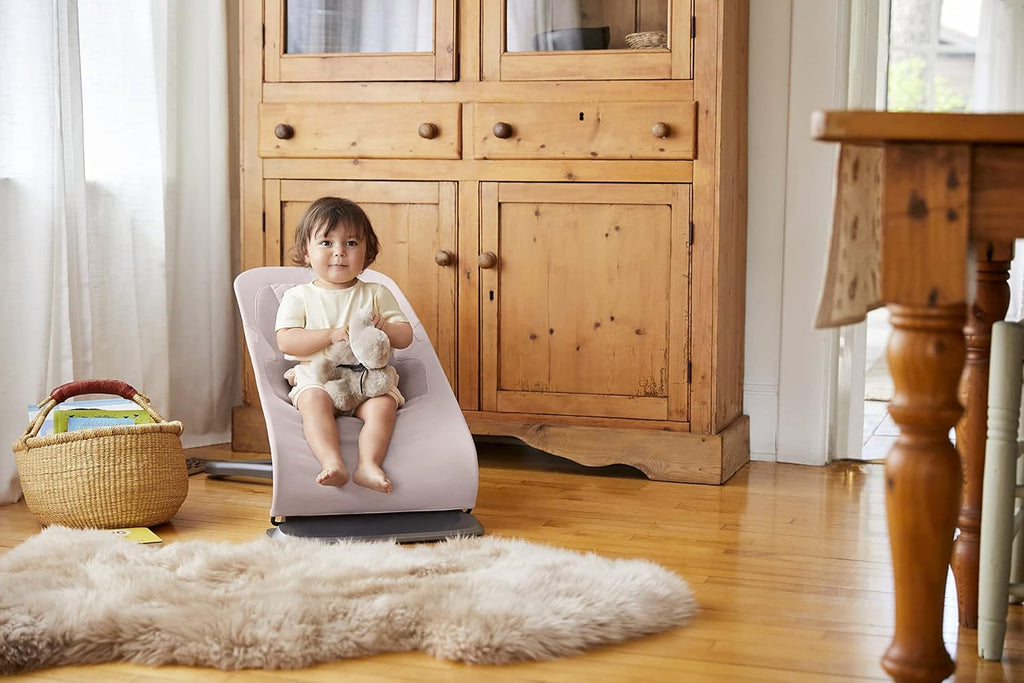 Ergobaby 3-in-1 Evolve Bouncer, Ergonomische wipstoel voor baby's vanaf de geboorte tot peuters, Babyschommel met zitverkleiner voor pasgeborenen (2,5 kg - 13,2 kg), Cream
