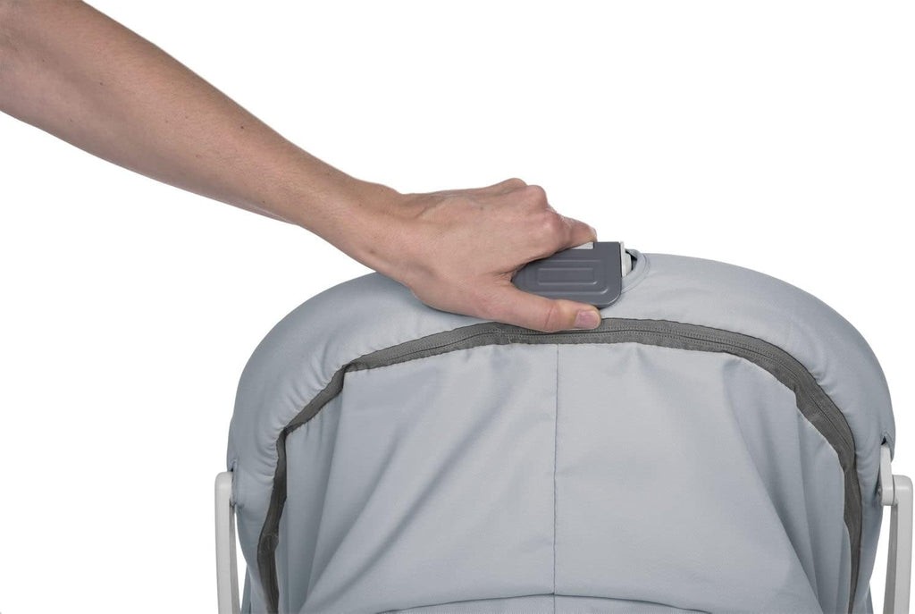 Chicco Baby Hug 4-in-1 wieg vanaf 0 maanden, verhoogde babylounger, babybed, kinderstoel met speelboog, tot 15 kg, verstelbare rugleuning, verstelbare hoogte en 4 wielen