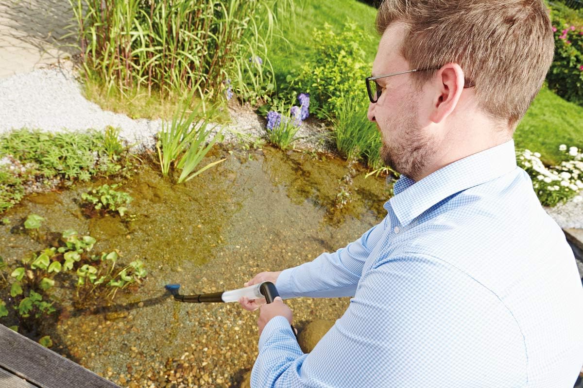 Oase 50529 PondoVac Classic, 1400 W, 3000 l/u - Vijverslibzuiger, reiniging en waterbehandeling incl. 4 zuigmonden voor vijvers van alle soorten en huishoudelijk gebruik