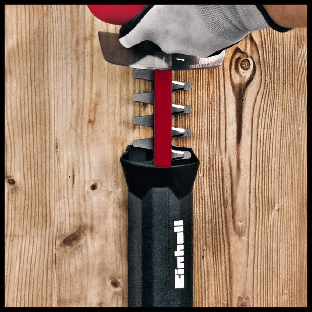 Einhell elektrische heggenschaar GE-EH 7067 (700 W, messen van geslepen en diamantgeslepen staal, metalen tandwielen, stootbescherming, incl. koker)
