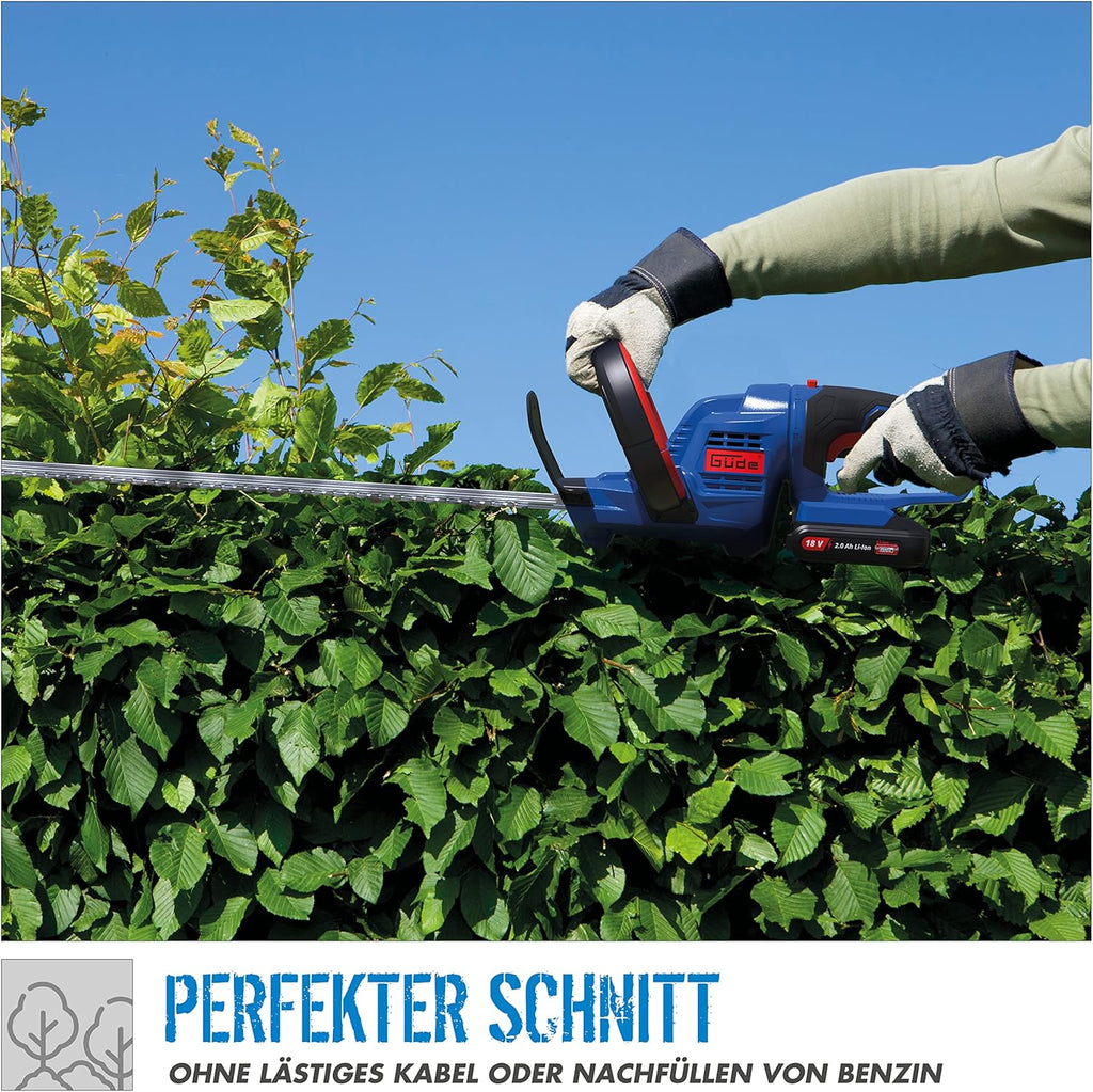 IKRA 81002880 elektrische tuinhakselaar rolhakselaar ILH 3000 A, stil, robuust, onderhoudsarm, sterk 3.000 watt, takdikte tot 44 mm, 230 V
