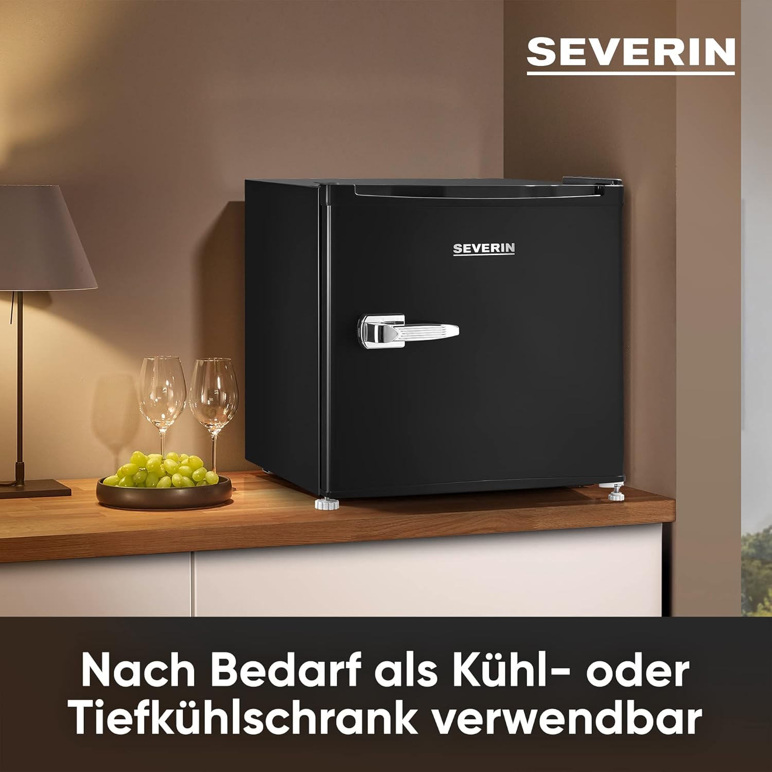 SEVERIN Retro minikoelkast met vriesvak (31 l), kleine vriezer, minikoelkast met flexibele temperatuurregeling, tafelmodel koelkast, zwart, GB 8880