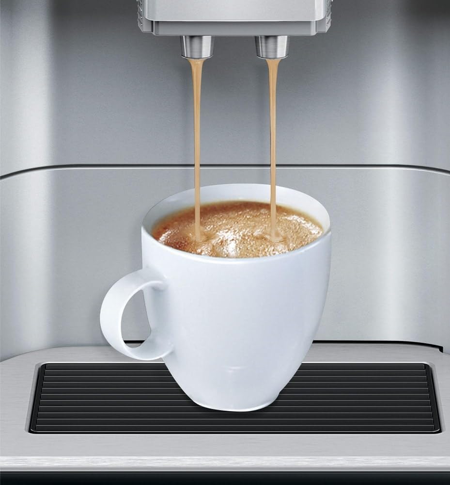 SIEMENS Volautomatische koffiemachine EQ6 plus s300 TE653501DE, voor vele koffiespecialiteiten, melkopschuimmondstuk, keramisch maalwerk, dubbele kopfunctie, antikalk, automatische stoomreiniging, 1500 W, zilver