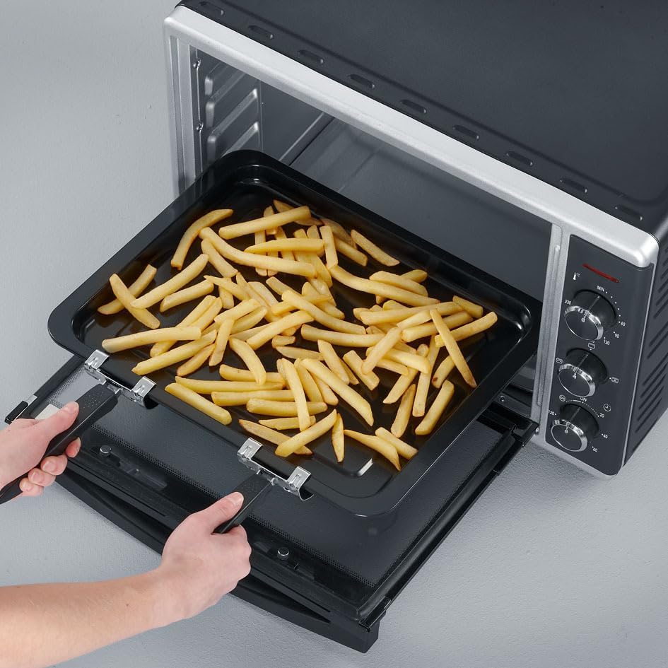 SEVERIN Bak- en Toastoven met heteluchtfunctie, Mini Oven met grillrooster, bakplaat, draaispies en pizzasteen, veelzijdige heteluchtoven met 42 L inhoud, 1.800 W, zwart, TO 2058