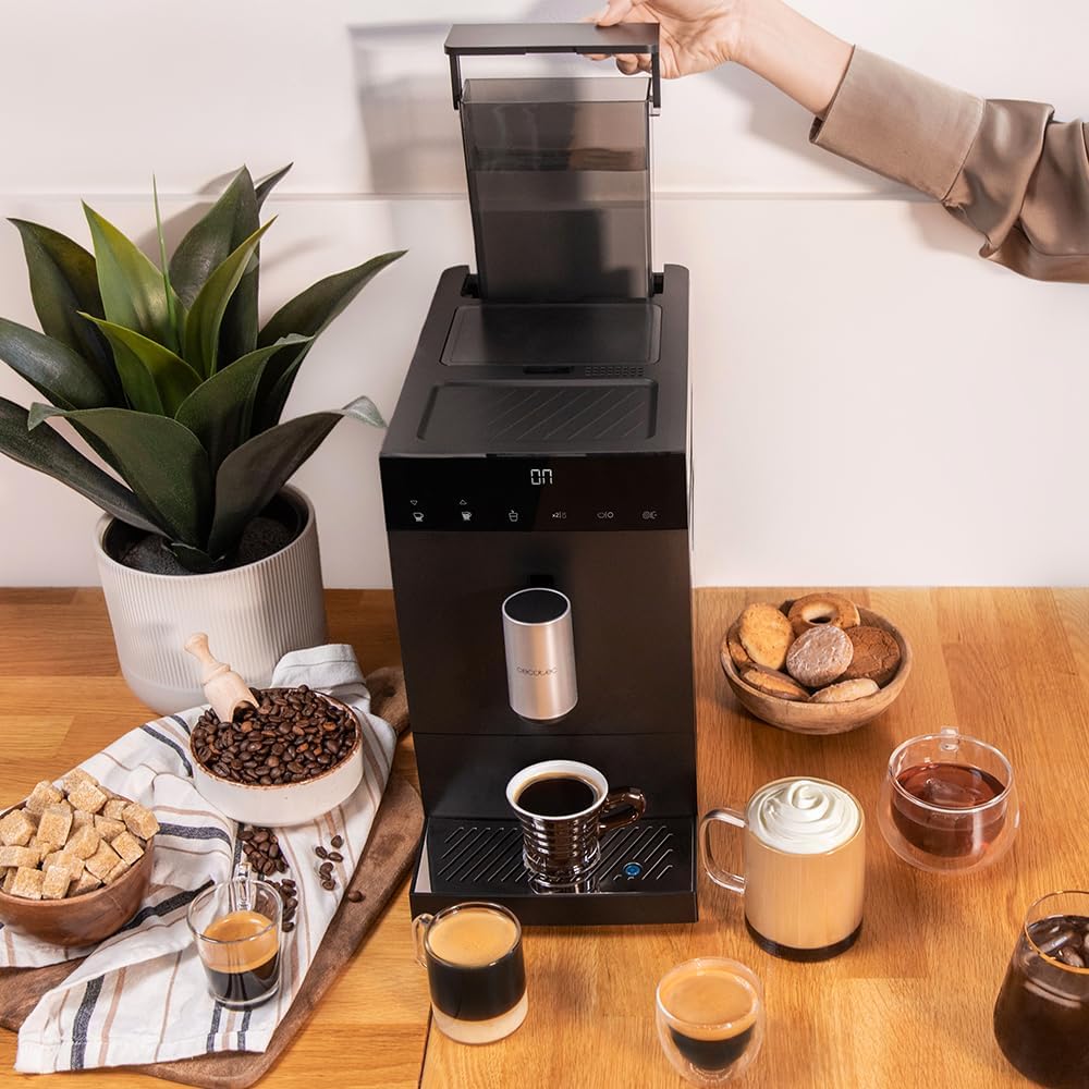Cecotec Superautomatische Kompakt-Kaffeemaschine Cumbia Cremmaet Compact, 1350 W, 19 Bar und Thermoblock-System, 1,1 L Wassertank und 150 g Kaffeebehlter, Plug&Play, automatische Reinigung