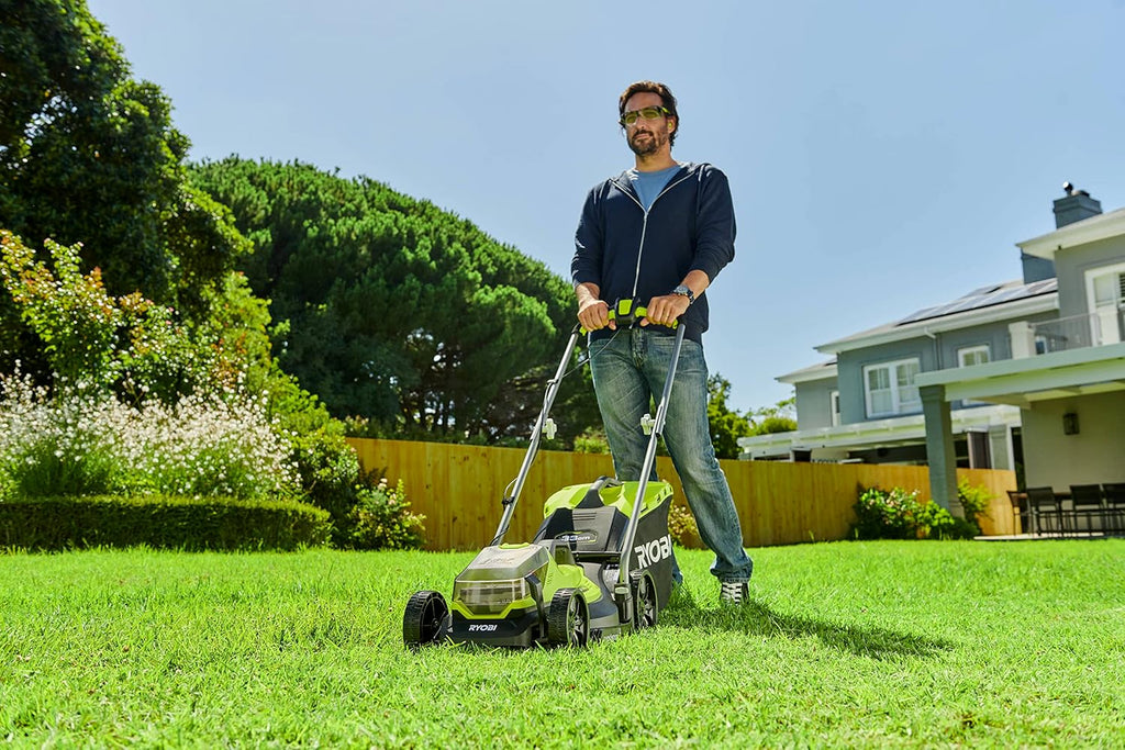 RYOBI 18 V ONE+ Accu-grasmaaier RLM18X33B40 (snijbreedte 33 cm, 5-voudige hoogteverstelling 25-65 mm, inklapbare duwbeugel, incl. mulchplug, 35l grasvangzak, 4,0Ah accu & lader)