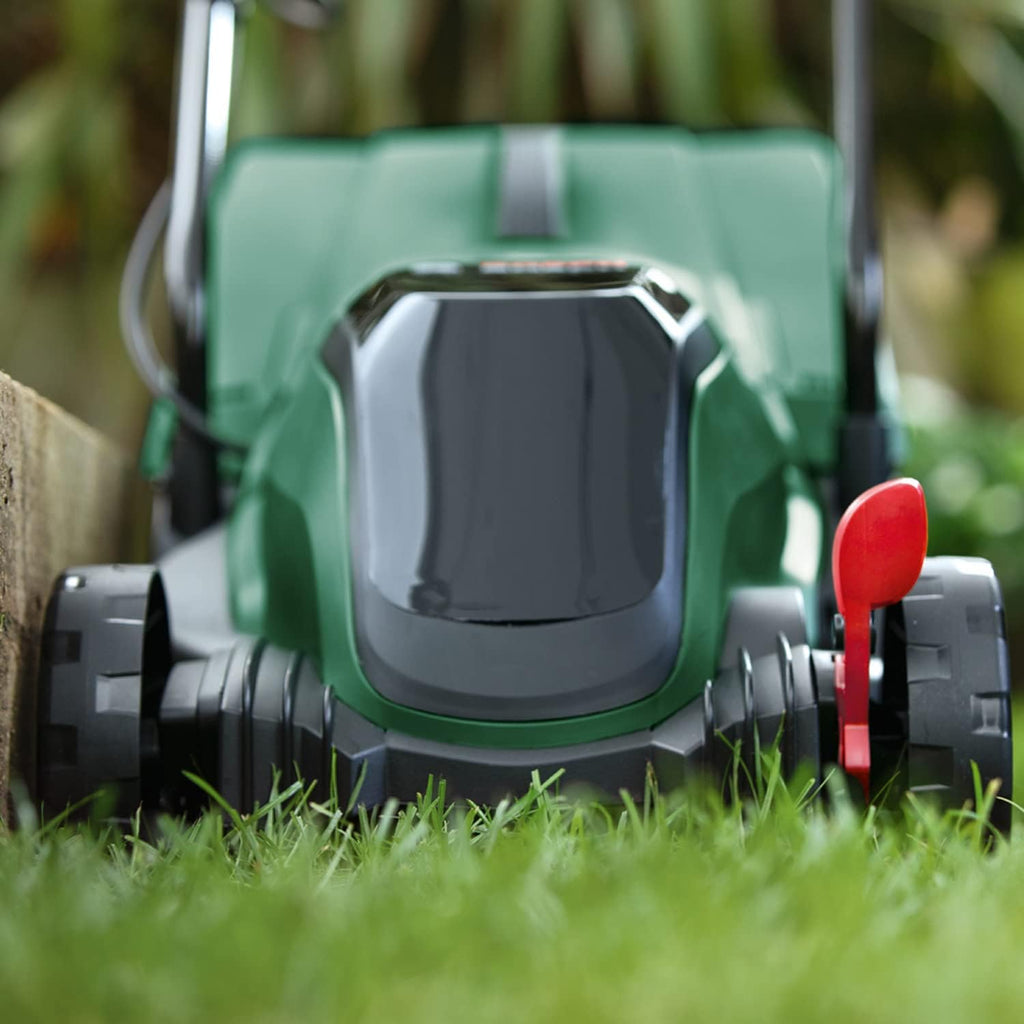 Bosch Accu grasmaaier CityMower 18V-32-300 (18 Volt, 1x accu 4,0 Ah, maaibreedte: 32 cm, gazonoppervlakken tot 300 m², in doos)