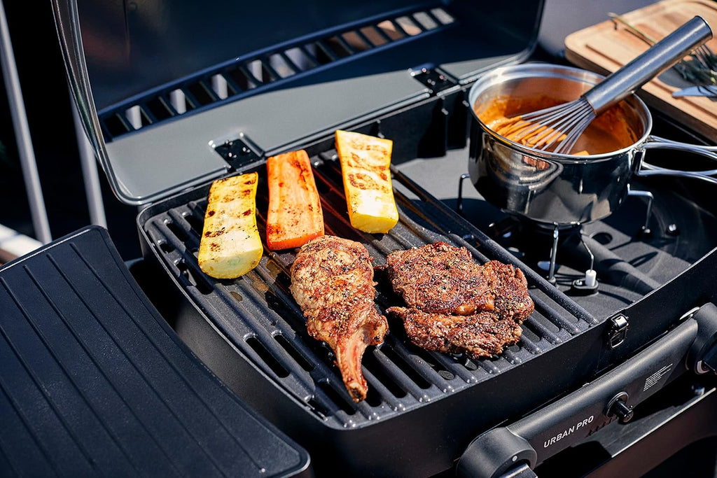 Enders Gasbarbecue Urban II Pro, tafelbarbecue, grill-, kook- en bakfunctie, 2 branders RVS, met grillthermometer, balkon-, campingbarbecue, gegoten aluminium behuizing, gietijzeren rooster, #2062
