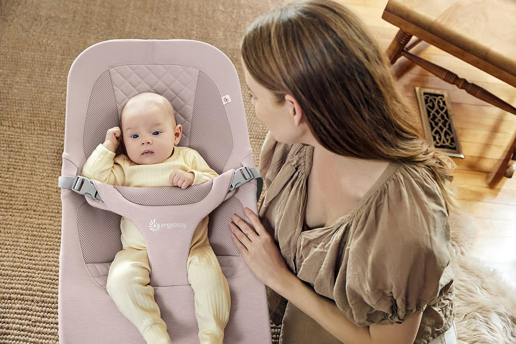Ergobaby 3-in-1 Evolve Bouncer, Ergonomische wipstoel voor baby's vanaf de geboorte tot peuters, Babyschommel met zitverkleiner voor pasgeborenen (2,5 kg - 13,2 kg), Cream