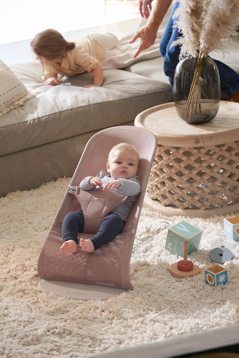 BabyBjörn Babywippe Bliss, geweven, blossom-quilting, zandgrijs