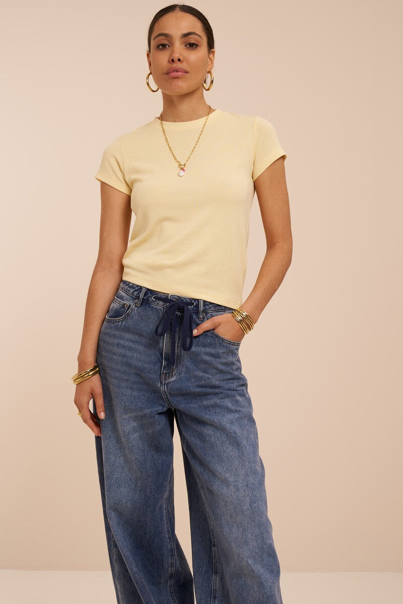 Gele basic top met korte mouwen